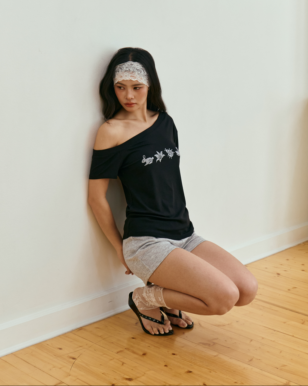 Fauna One Shoulder Cloud Top (Black)