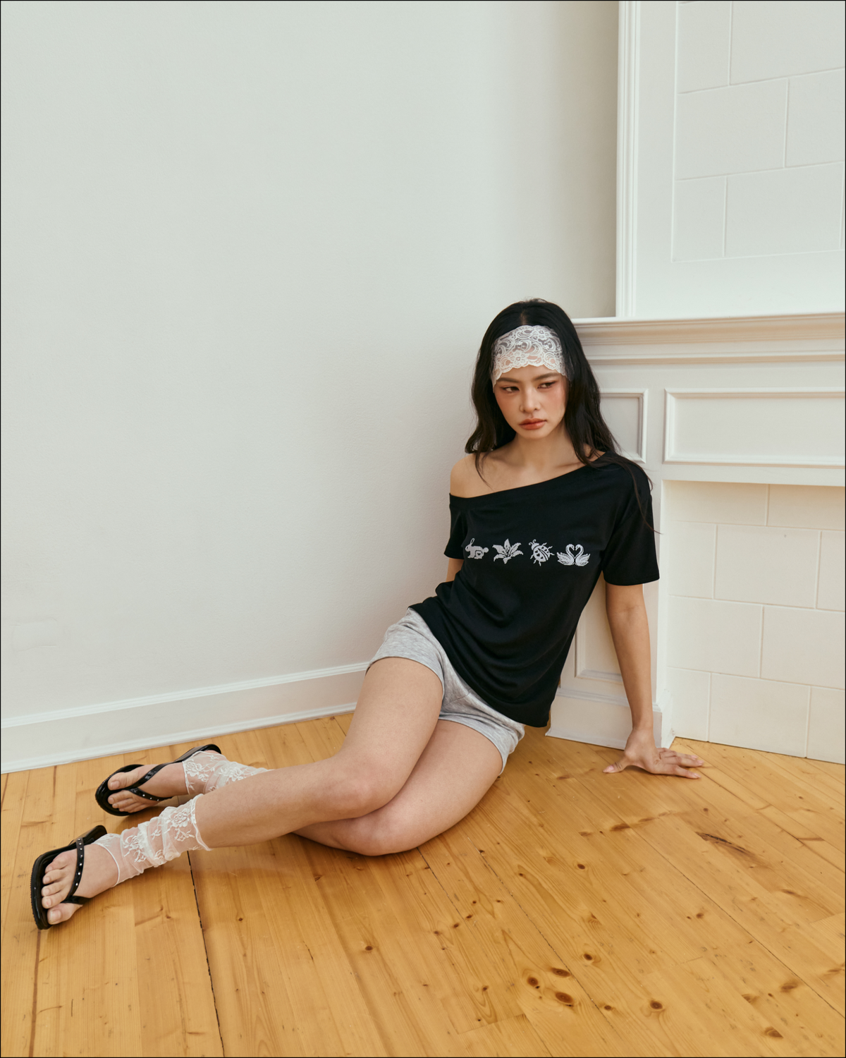 Fauna One Shoulder Cloud Top (Black)