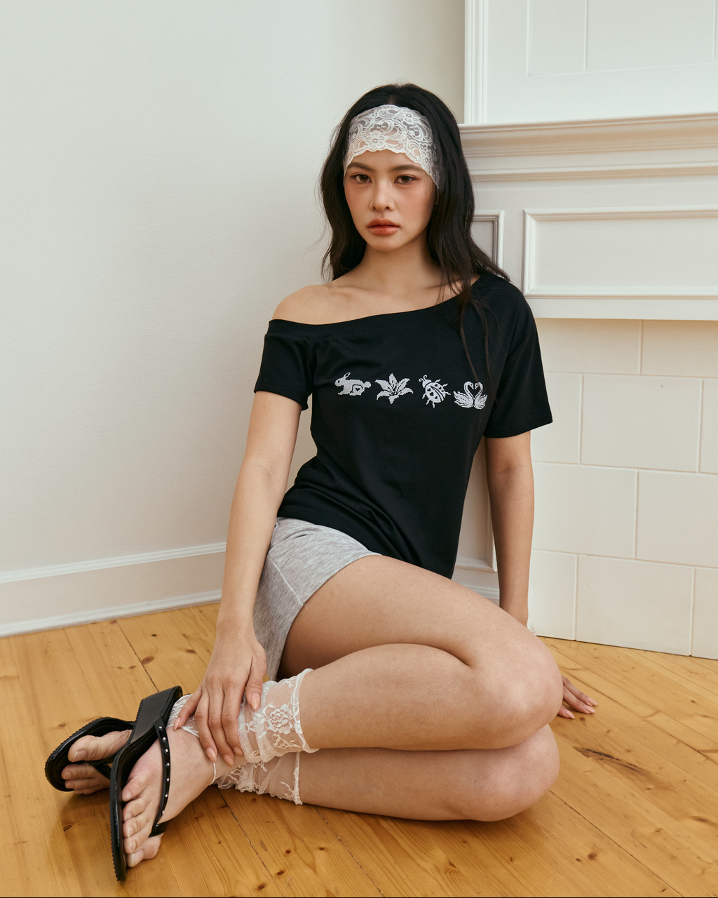 Fauna One Shoulder Cloud Top (Black)