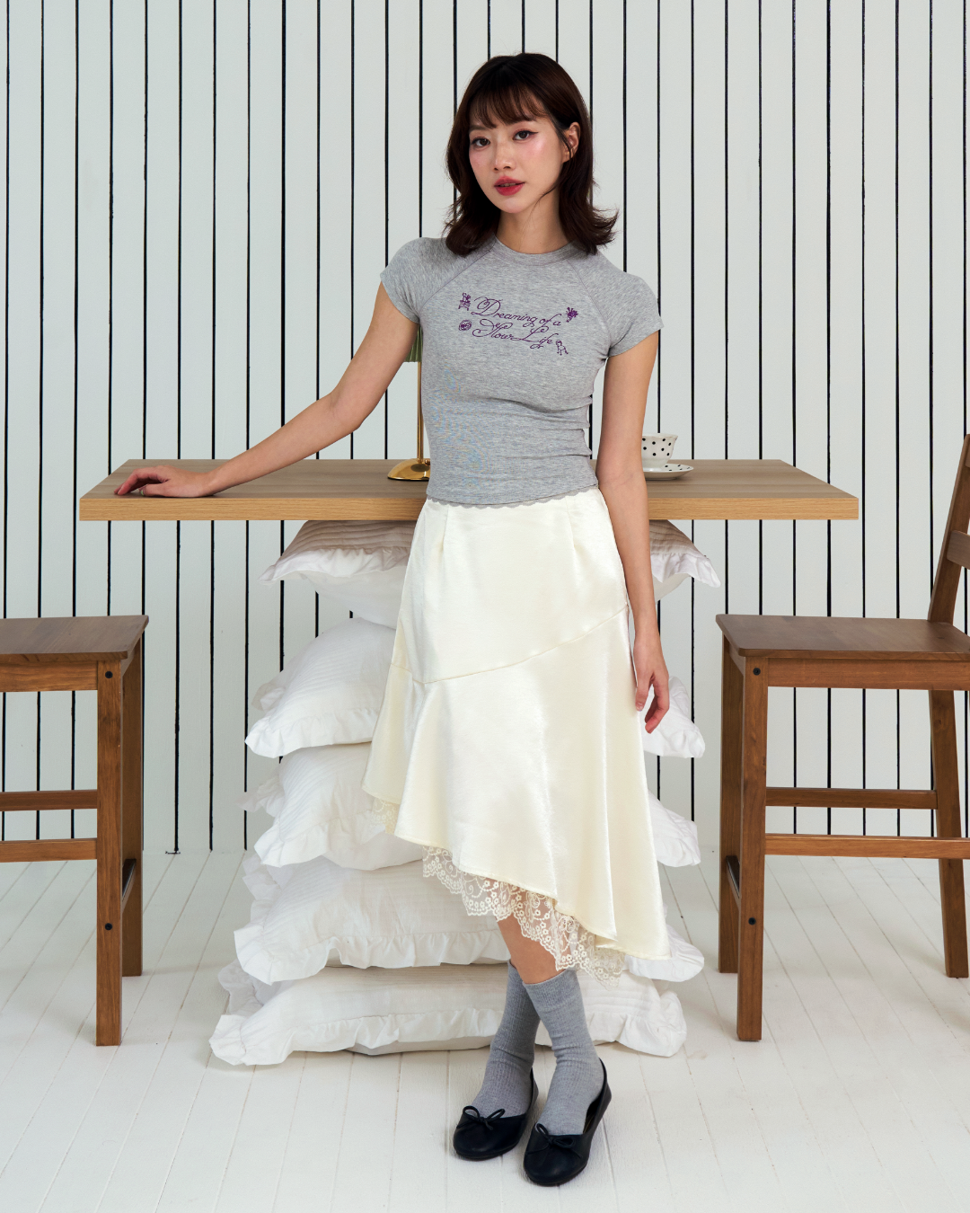 Alix 'Slow Living' Baby Tee (Grey)