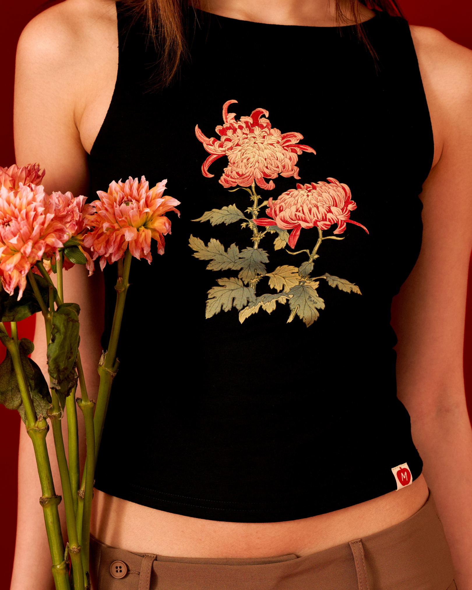 Chrysanthemum Boatneck Tank (Black)