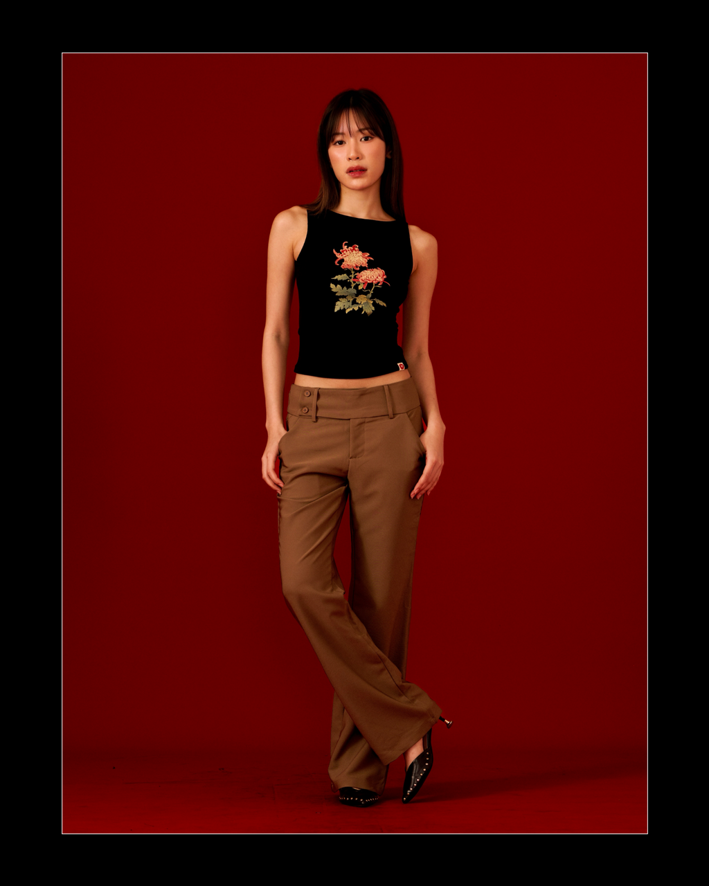 Chrysanthemum Boatneck Tank (Black)