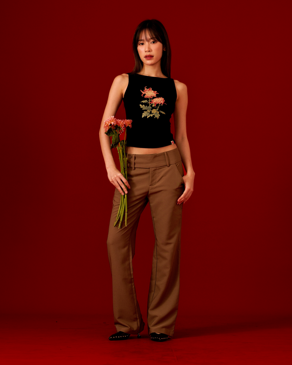 Chrysanthemum Boatneck Tank (Black)