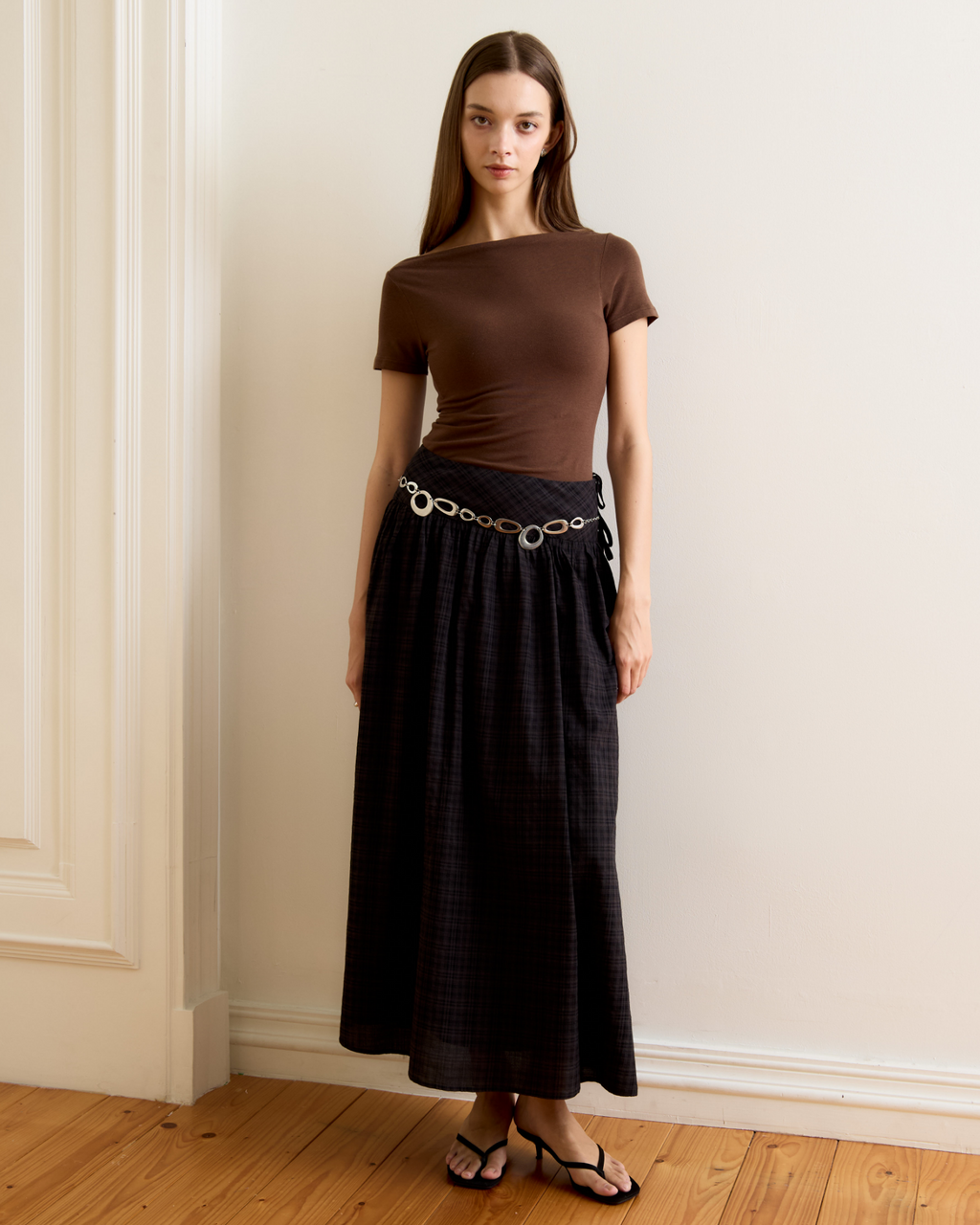 Risa Empire Waist Plaid Skirt (Black)