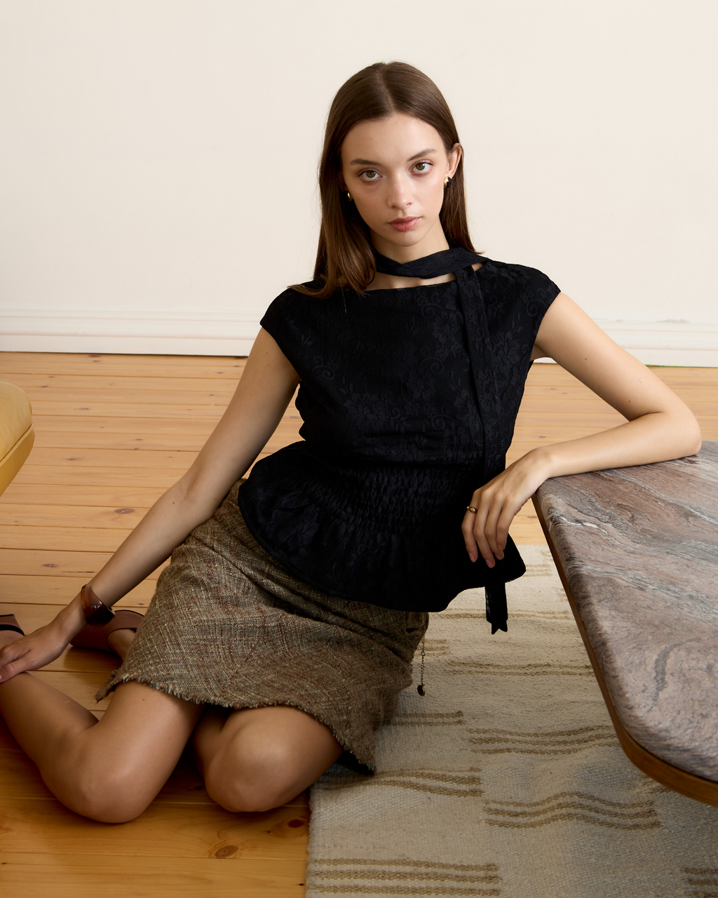 Serena Shirred Lace Top (Black)