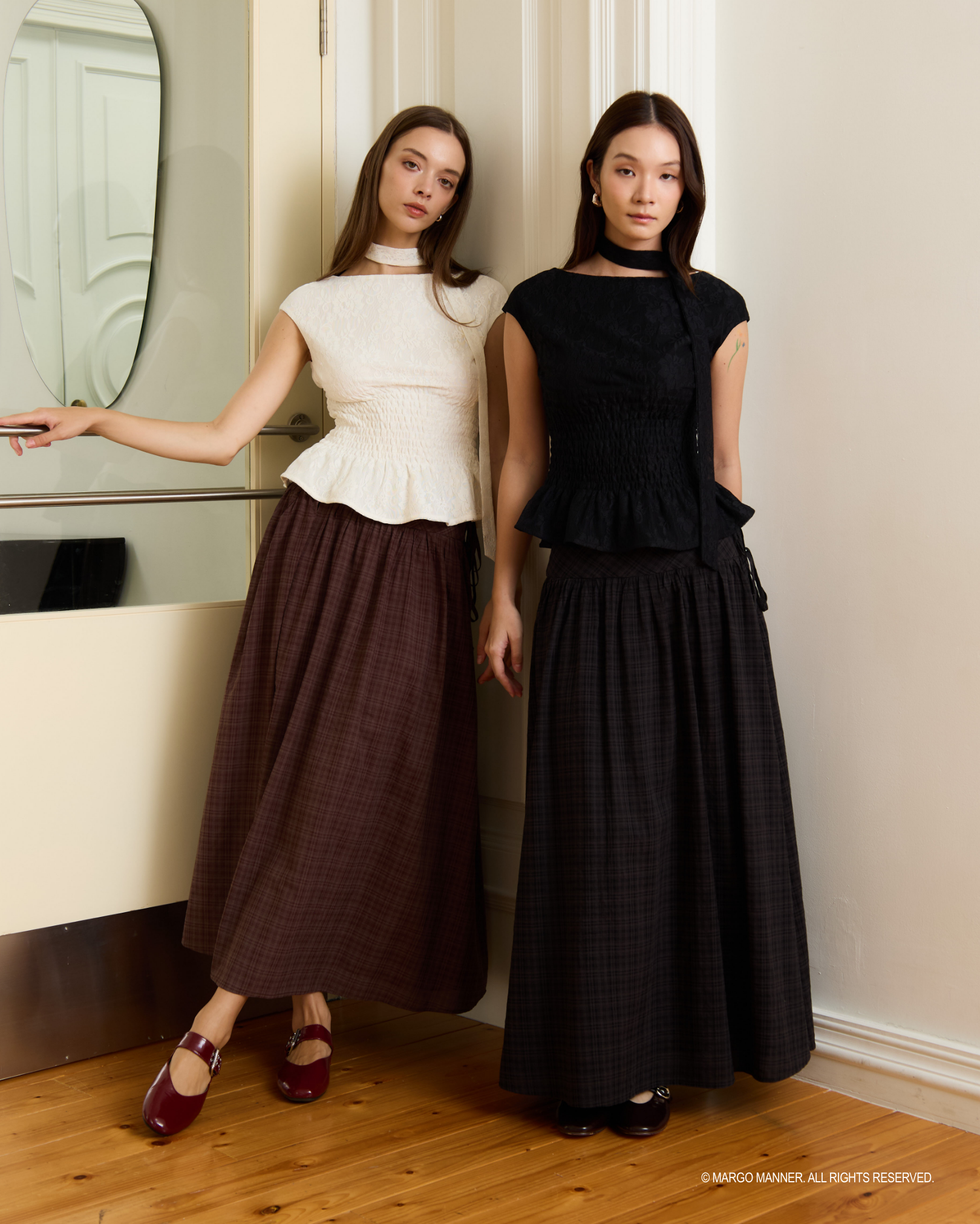 Serena Shirred Lace Top (Black)